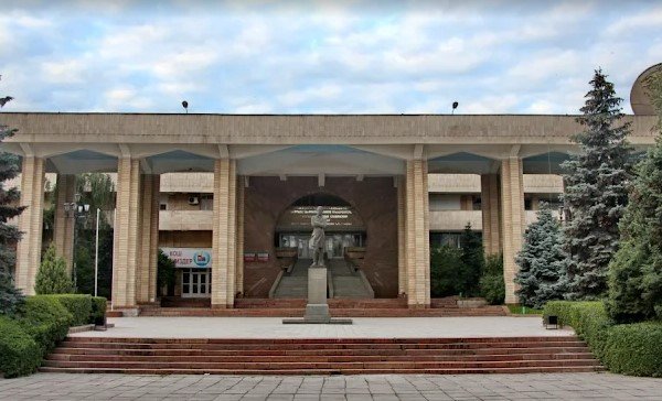 College Logo